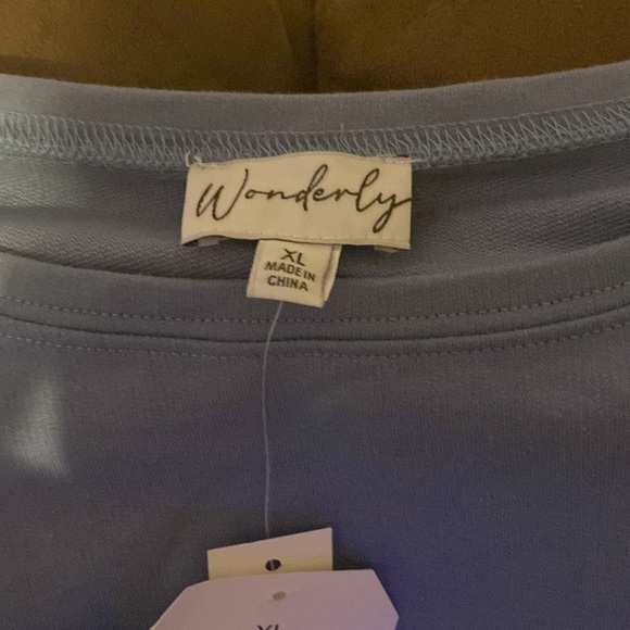 Shirt - Picture 3 of 5